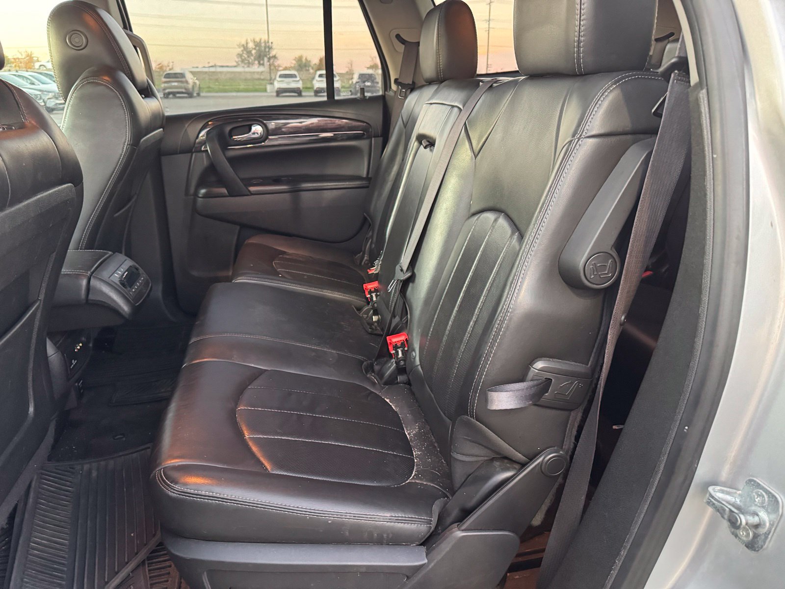 Used 2015 Buick Enclave Leather AWD/4WD image 10