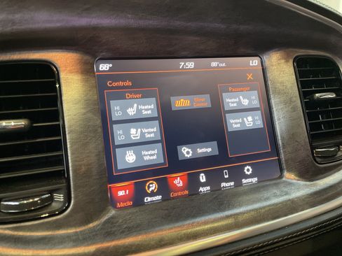 Used 2021 Dodge Charger R/T w/ Daytona Edition Group RWD image 25
