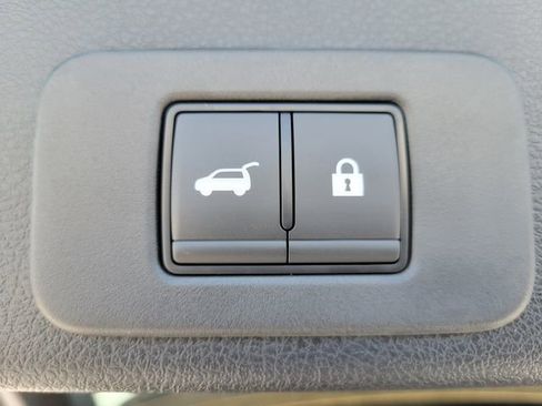 New 2025 Nissan Murano SV image 15