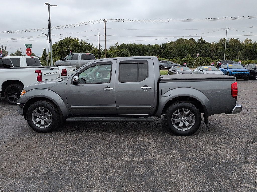 Used 2019 Nissan Frontier SL AWD/4WD image 4
