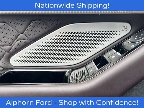 Certified 2025 Ford Explorer Platinum w/ LUX Leather Package AWD/4WD image 14
