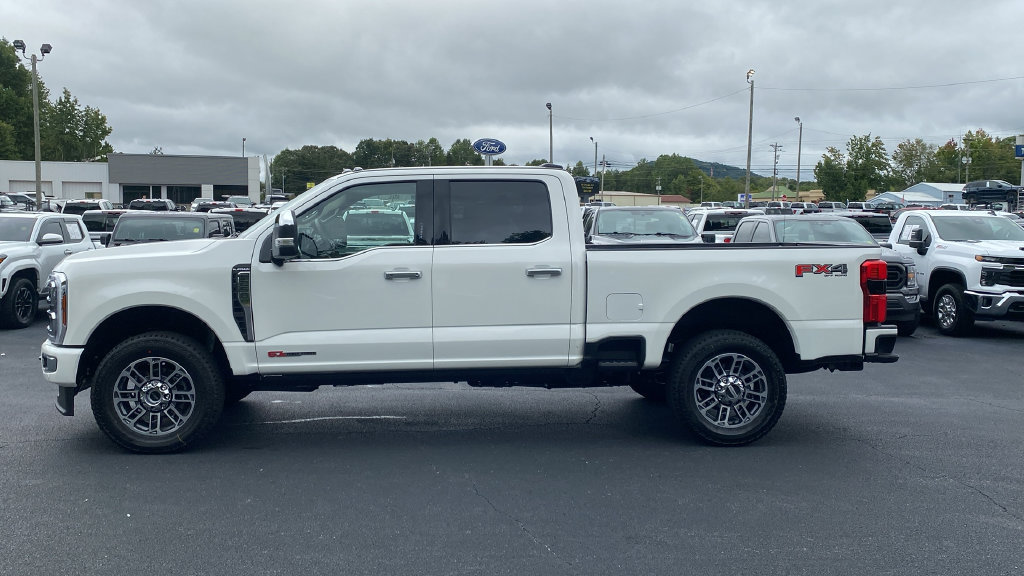New 2027 Ford F250 Platinum w/ Platinum Plus Package AWD/4WD image 8