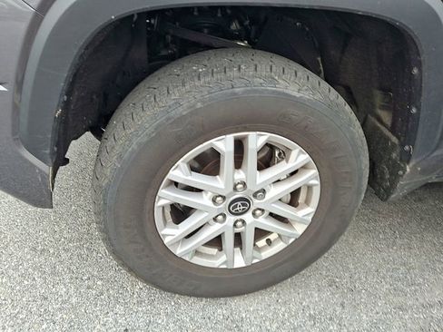 Used 2023 Toyota Tundra SR5 w/ SR5 Convenience Package image 4