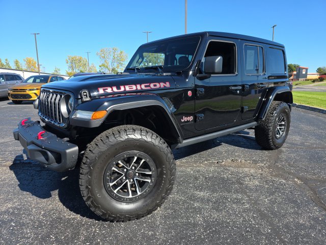 Used 2026 Jeep Wrangler Unlimited Rubicon AWD/4WD image 2