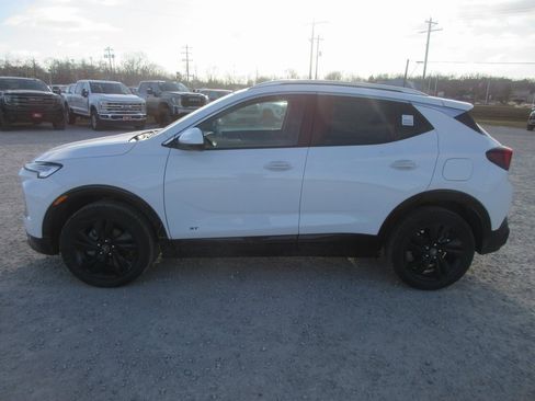 New 2026 Buick Encore GX Sport Touring w/ Comfort Package image 9