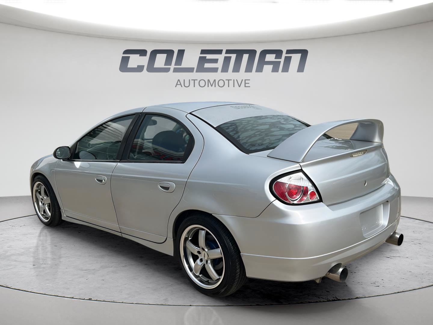 Used 2004 Dodge Neon FWD image 4