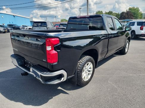 Certified 2021 Chevrolet Silverado 1500 LT AWD/4WD image 8