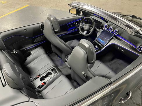 New 2025 Mercedes-Benz CLE 300 4MATIC Cabriolet image 35