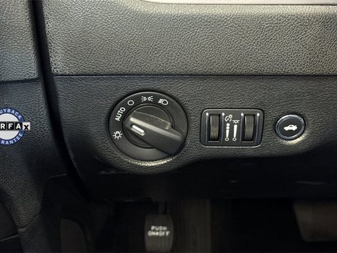 Used 2023 Dodge Charger SXT image 30