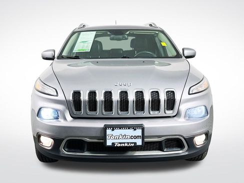Used 2015 Jeep Cherokee Limited AWD/4WD image 2
