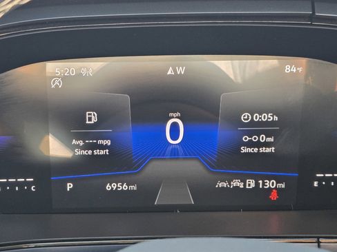 Used 2024 Volkswagen Taos SE w/ Panoramic Sunroof Package image 20