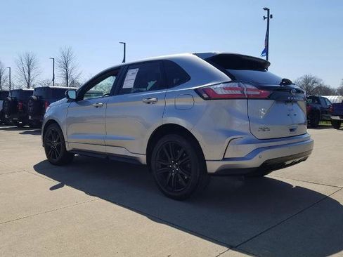 Certified 2023 Ford Edge ST-Line AWD/4WD image 5