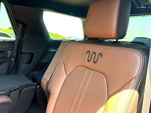 Used 2024 Ford Expedition King Ranch AWD/4WD image 20