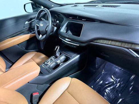 Used 2023 Cadillac XT4 Premium Luxury w/ Sun And Sound Package AWD/4WD image 25