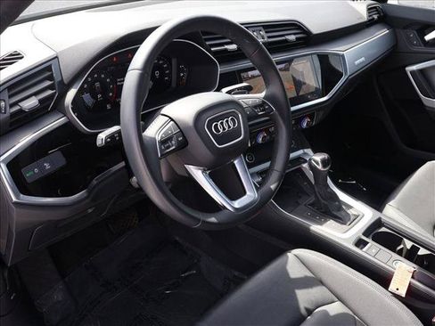 Used 2023 Audi Q3 2.0T Premium Plus w/ Premium Plus Package AWD/4WD image 14