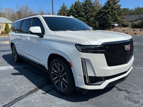 Used 2022 Cadillac Escalade ESV Sport Platinum RWD image 26