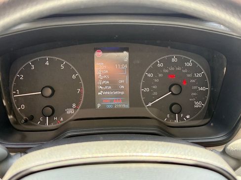 Certified 2024 Toyota Corolla LE FWD image 33
