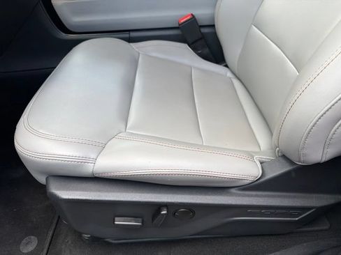 Used 2025 Ford Expedition Max Active RWD image 8