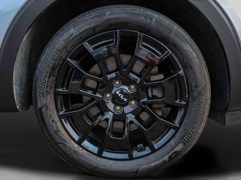 Used 2022 Kia Telluride EX w/ EX Premium Package AWD/4WD image 25
