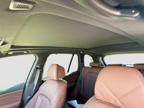 New 2026 BMW X5 xDrive50e image 40