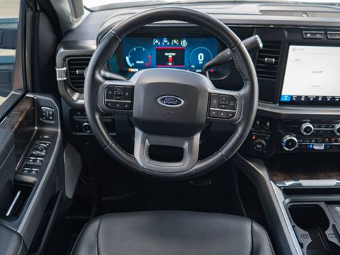 Used 2024 Ford F250 Lariat AWD/4WD image 22