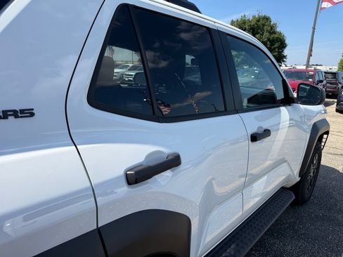 Used 2025 Toyota 4Runner 4WD image 36