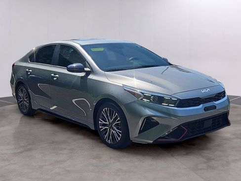 Certified 2023 Kia Forte GT-Line w/ GT-Line Premium Package FWD image 3