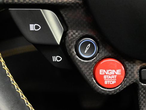 Used 2022 Ferrari Portofino M RWD image 82