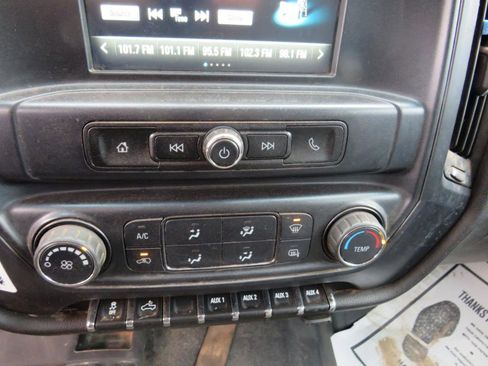 Used 2019 Chevrolet Silverado 2500 W/T w/ WT Convenience Package AWD/4WD image 14