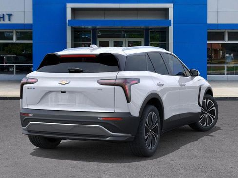 New 2026 Chevrolet Blazer EV LT image 4