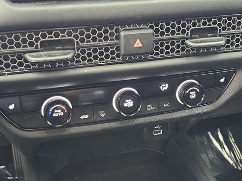 Certified 2023 Honda HR-V Sport image 21