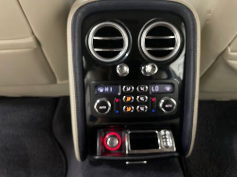 Used 2006 Bentley Flying Spur Flying Spur AWD/4WD image 36