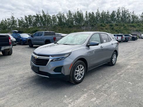 Certified 2024 Chevrolet Equinox LT AWD/4WD image 3