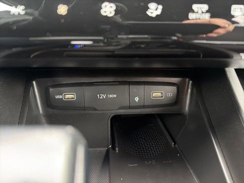 Used 2023 Hyundai Santa Cruz SEL Premium image 24