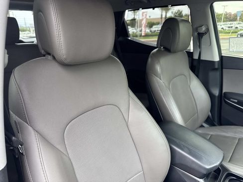 Used 2018 Hyundai Santa Fe Sport w/ 2.4L Tech Package 04 FWD image 26