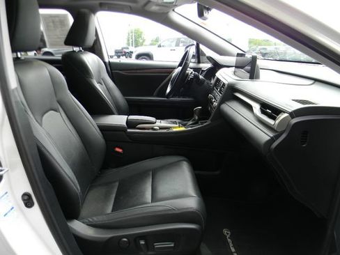Used 2022 Lexus RX 350L Premium w/ Premium Package AWD/4WD image 29