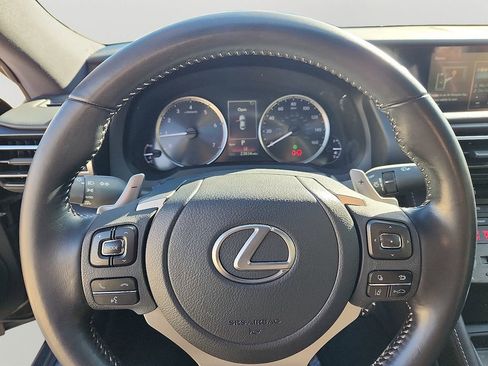 Used 2022 Lexus RC 300 image 20