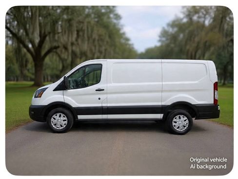 Used 2025 Ford Transit 250 Low Roof w/ Exterior Upgrade Package RWD image 3