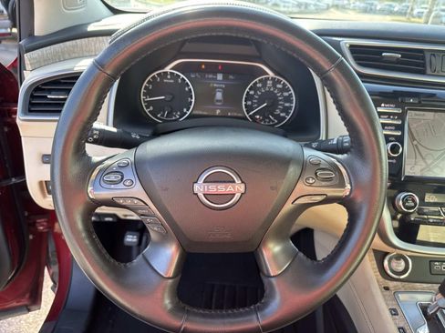 Used 2023 Nissan Murano SL w/ SL Moonroof Package image 23