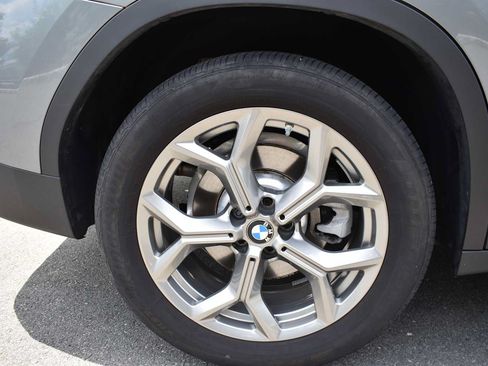 Used 2024 BMW X3 xDrive30i w/ Premium Package AWD/4WD image 17