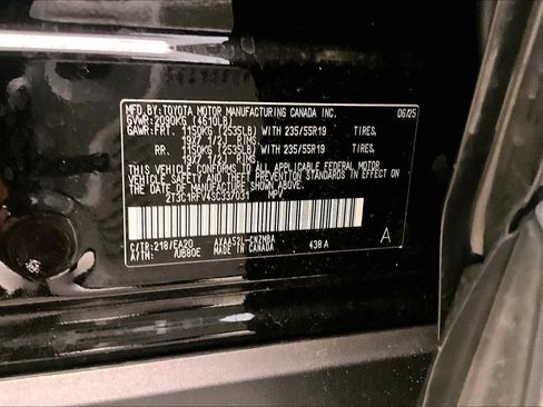Used 2025 Toyota RAV4 XLE Premium FWD image 32