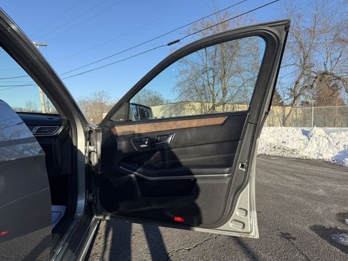 Used 2014 Mercedes-Benz E 350 E 350 LUXURY 4MATIC image 13