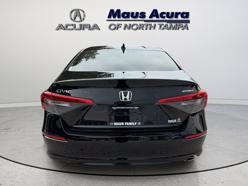 Used 2023 Honda Civic Sport image 9