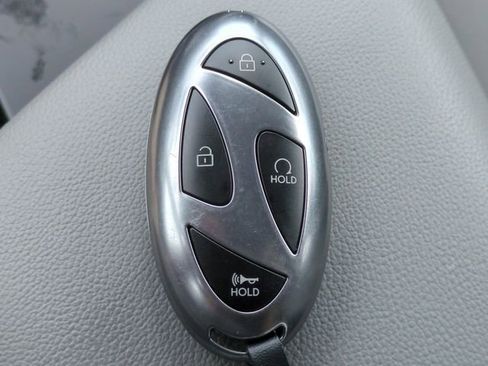 Certified 2023 Hyundai Elantra SEL FWD image 30