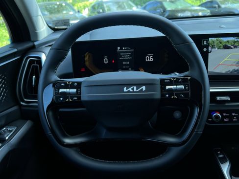 New 2026 Kia Sorento S FWD image 32