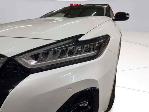 Used 2019 Nissan Maxima Platinum w/ Illumination Package FWD image 10