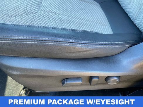 Used 2023 Subaru Forester Premium image 21