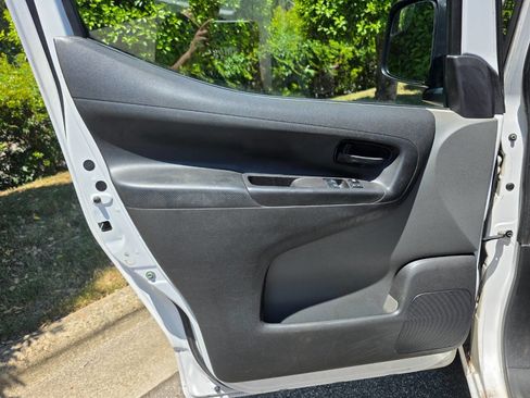 Used 2018 Nissan NV200 S w/ Cruise Control Package FWD image 9