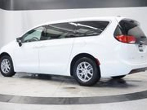 New 2026 Chrysler Voyager LX FWD image 35