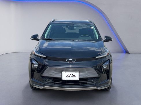 Used 2023 Chevrolet Bolt EUV LT FWD image 11